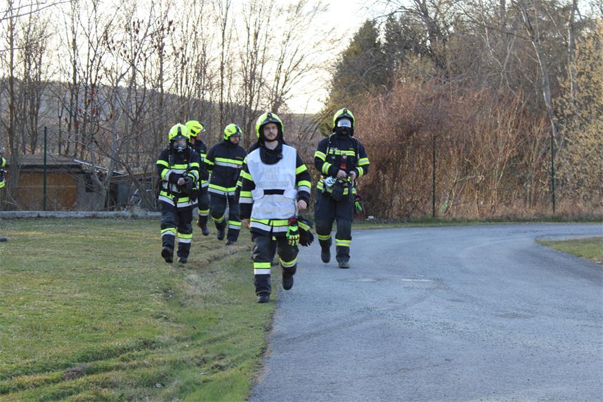 Übung mit 94 Feuerwehrleuten in Rattersdorf hat gut gefunkt
