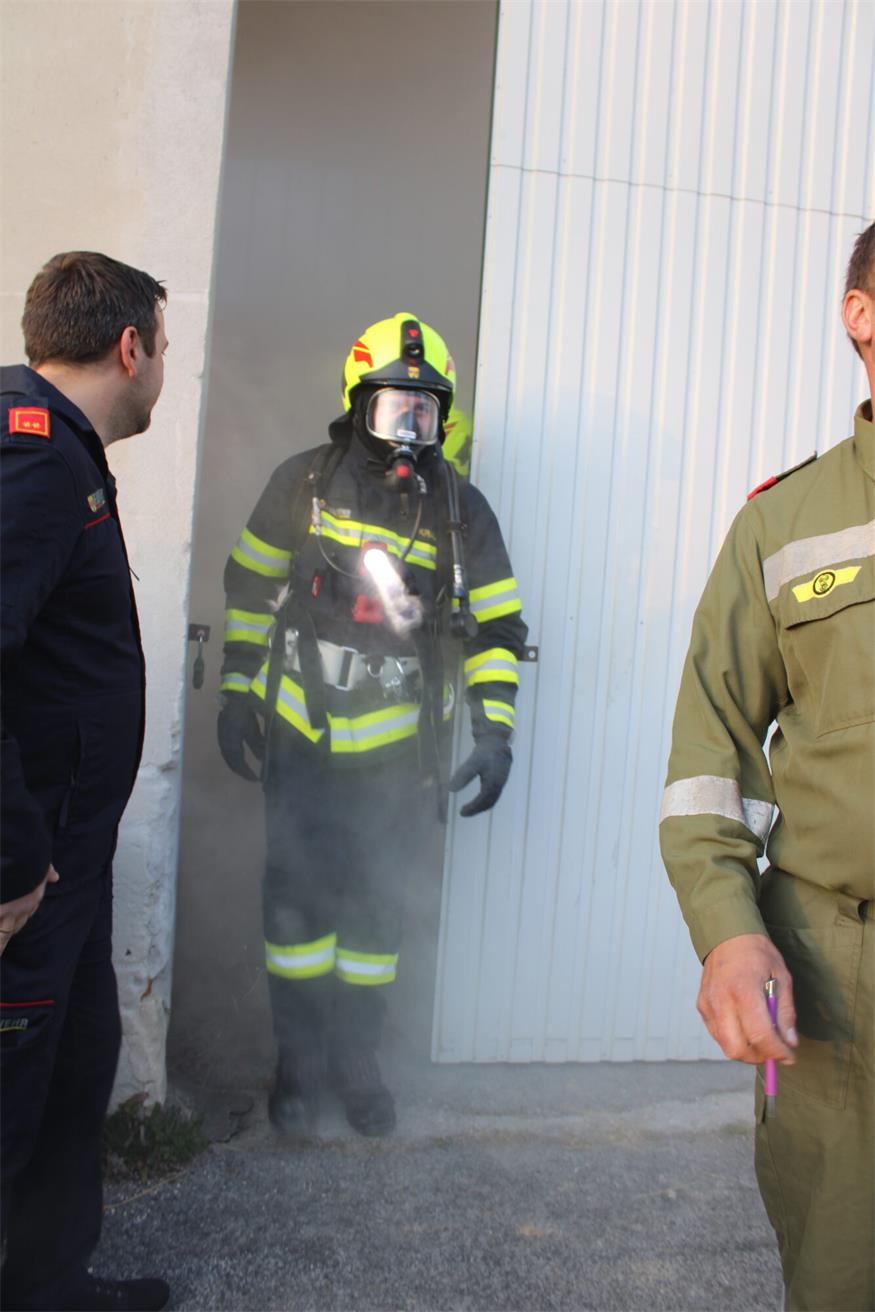 Übung mit 94 Feuerwehrleuten in Rattersdorf hat gut gefunkt