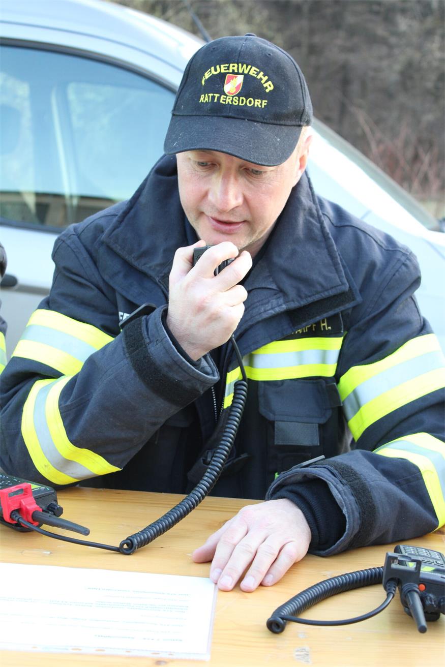 Übung mit 94 Feuerwehrleuten in Rattersdorf hat gut gefunkt