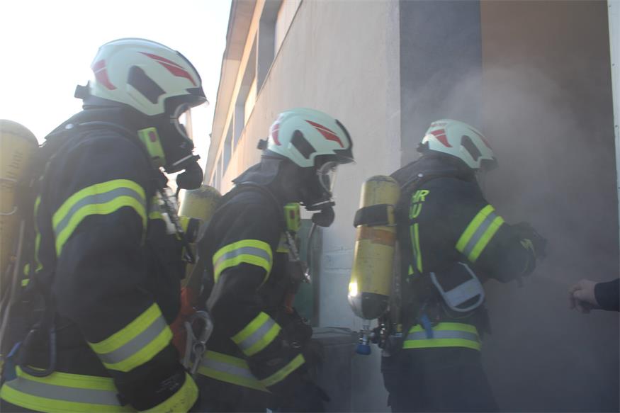Übung mit 94 Feuerwehrleuten in Rattersdorf hat gut gefunkt