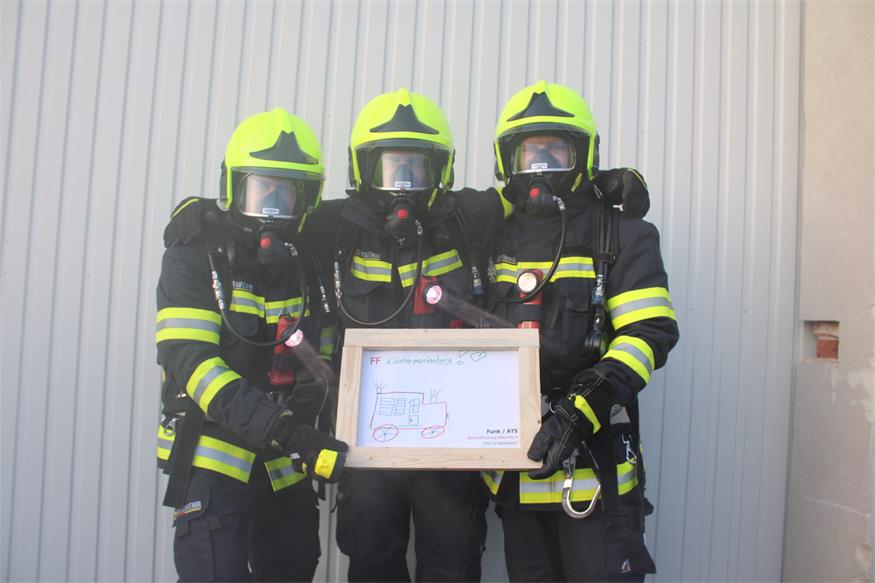 Übung mit 94 Feuerwehrleuten in Rattersdorf hat gut gefunkt