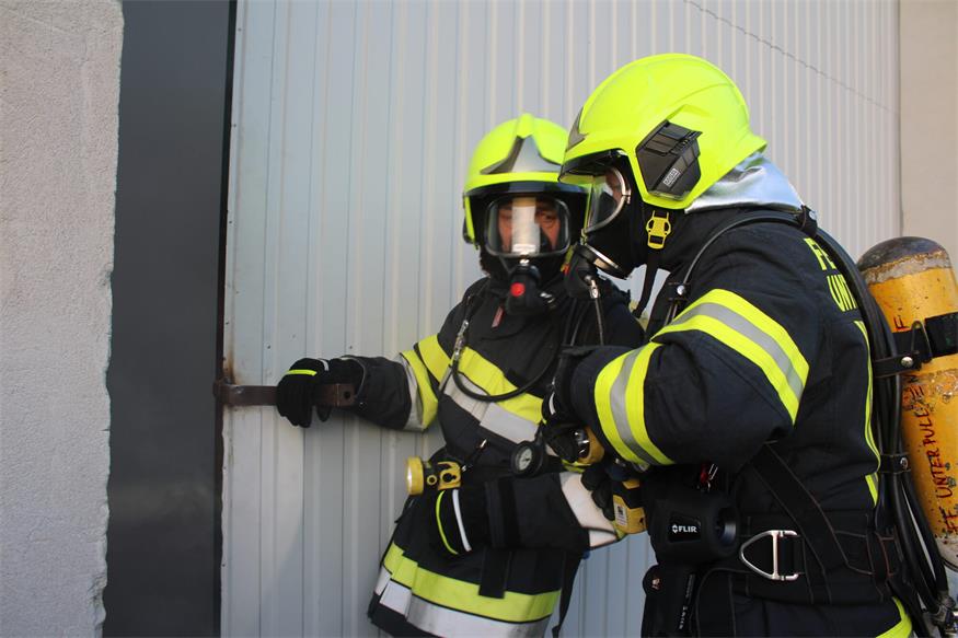Übung mit 94 Feuerwehrleuten in Rattersdorf hat gut gefunkt