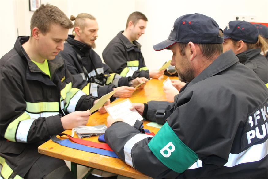 Speerspitzen von vier Feuerwehren unterzogen sich Leistungsprüfung