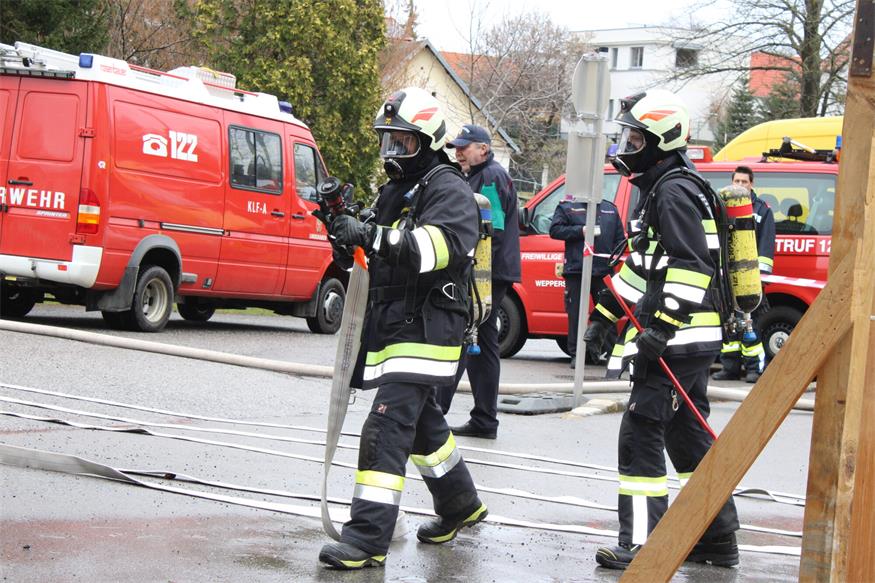 Speerspitzen von vier Feuerwehren unterzogen sich Leistungsprüfung