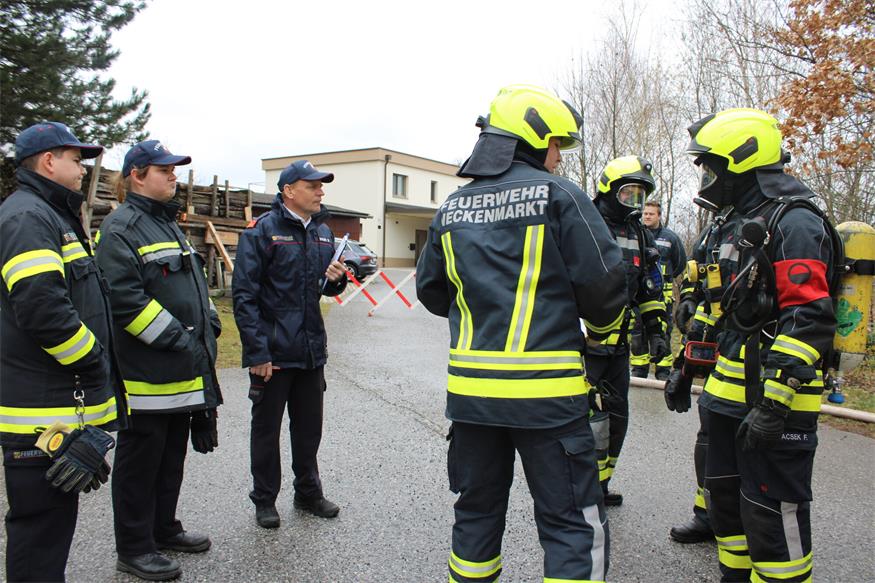 Speerspitzen von vier Feuerwehren unterzogen sich Leistungsprüfung
