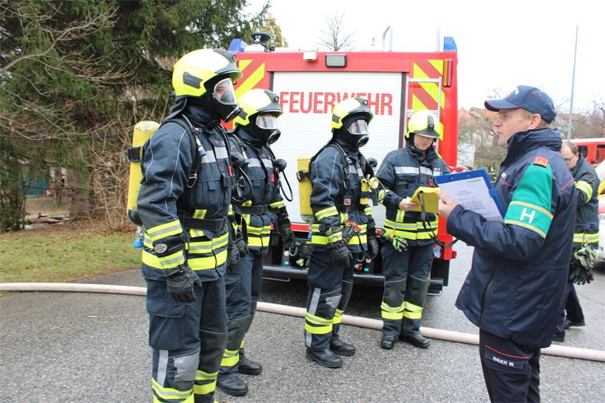 Speerspitzen von vier Feuerwehren unterzogen sich Leistungsprüfung