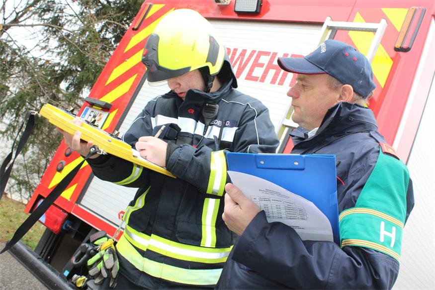 Speerspitzen von vier Feuerwehren unterzogen sich Leistungsprüfung