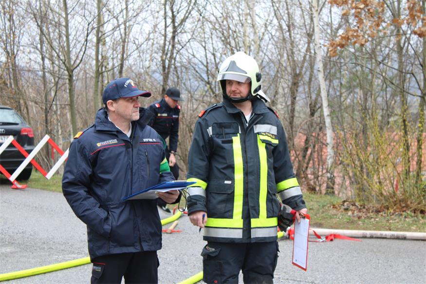 Speerspitzen von vier Feuerwehren unterzogen sich Leistungsprüfung