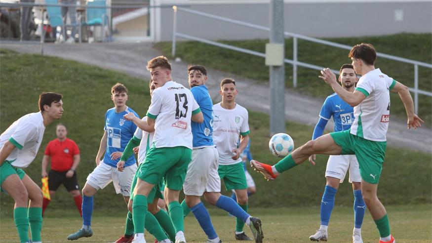 Nullnummer im Grenzderby oder viel Krampf im Abstiegskampf