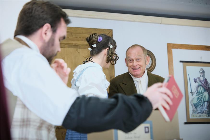 Mönchhof: Die schlimmen Buben feierten Premiere