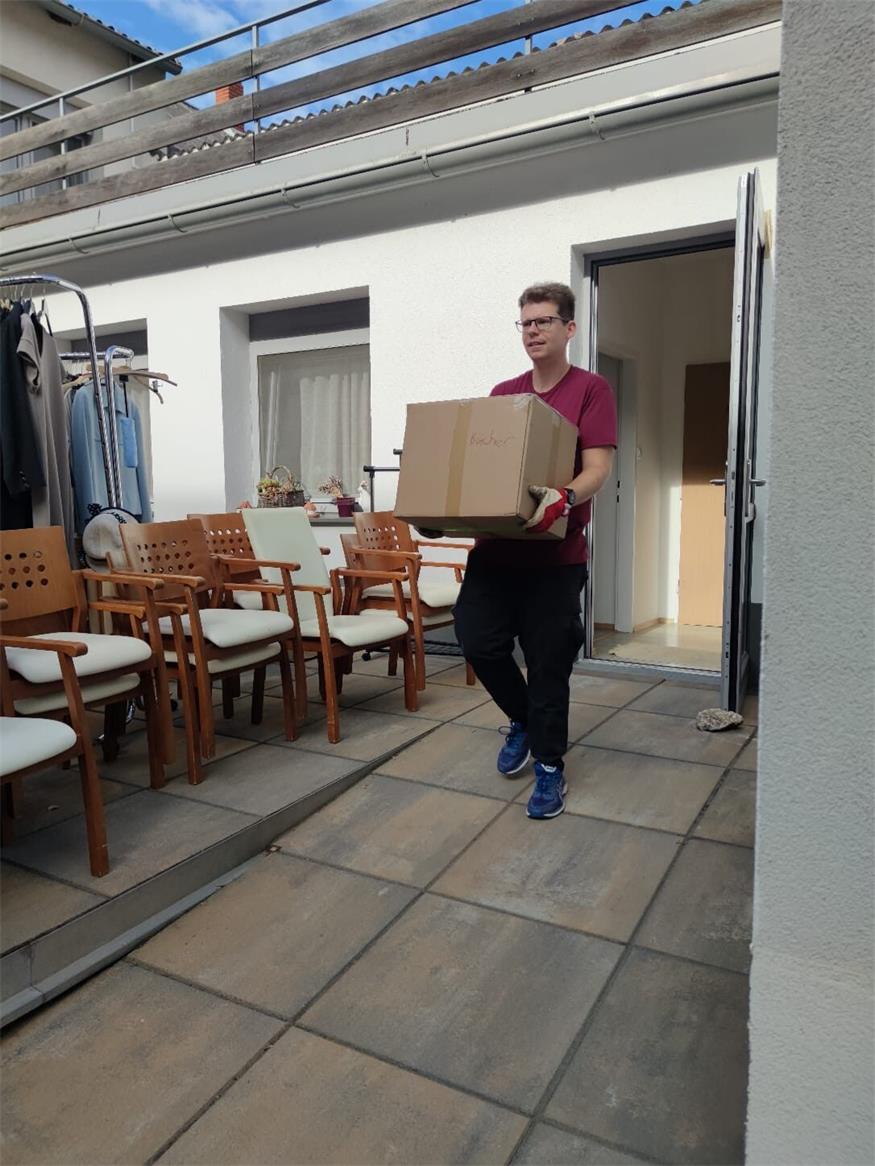 Hilfstransport aus Neusiedl: 48-Tonner bringt Spenden nach Ungarn