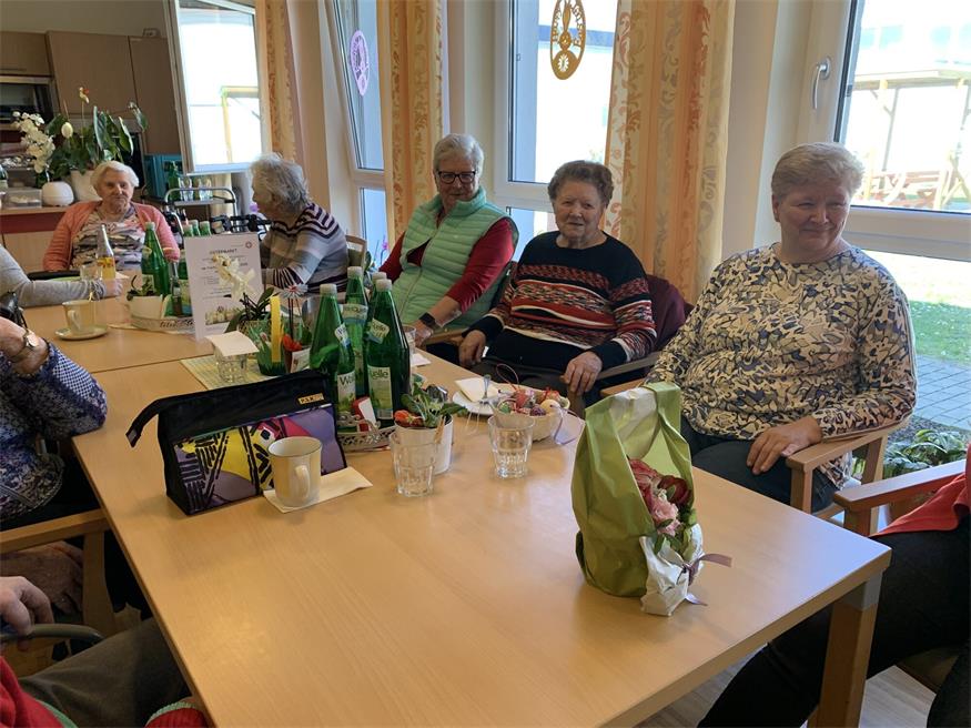 Österlicher Markt im Pflegekompetenzzentrum Lackenbach
