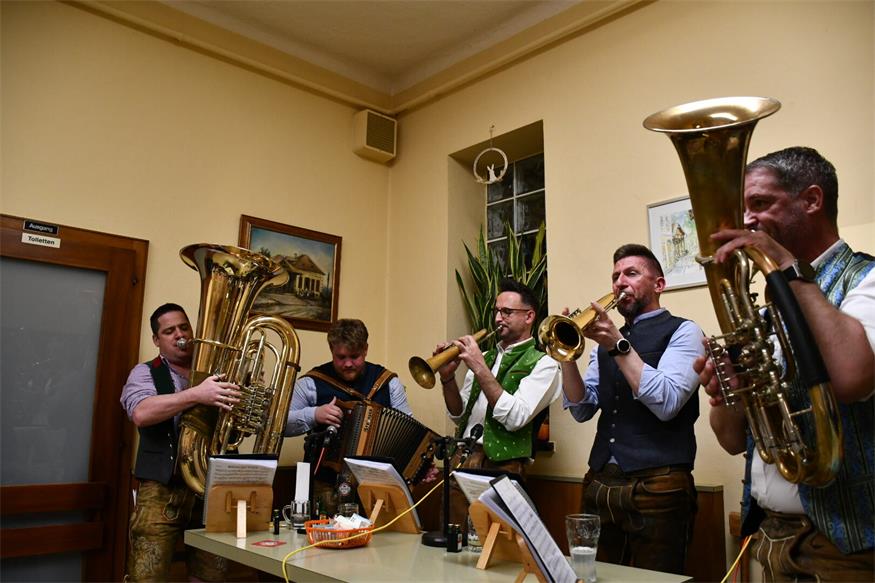 Musikantenstammtisch: „Schwanzlmusi“ spielte auf
