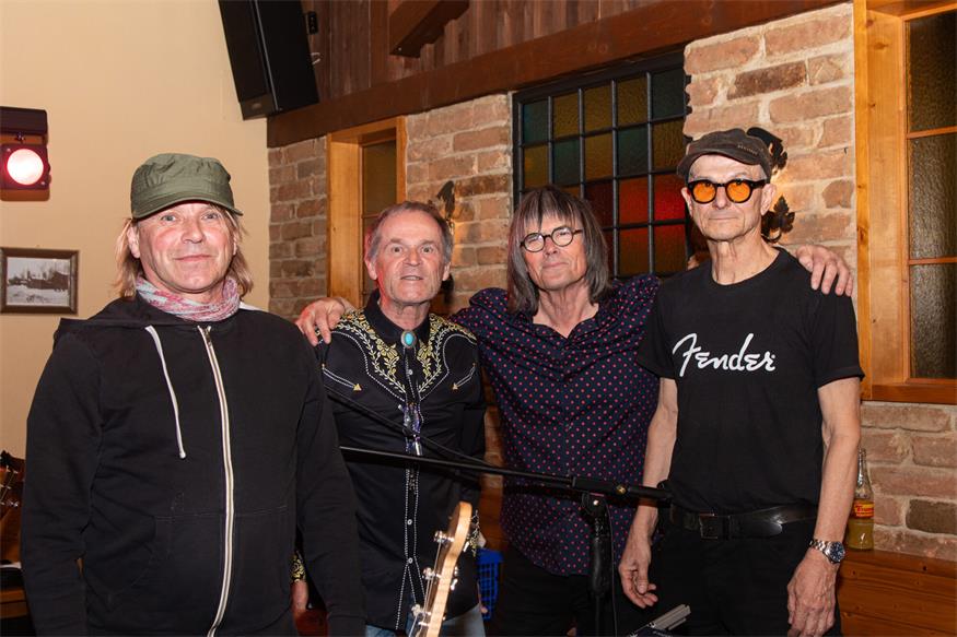 Musikfestival mal anders: "Hop On Hop Off" begeisterte in Podersdorf