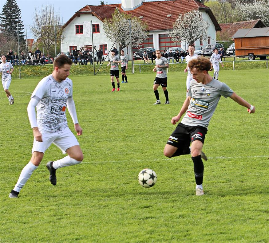 Jede Menge klarer Auswärtssiege in der 1. Klasse Süd