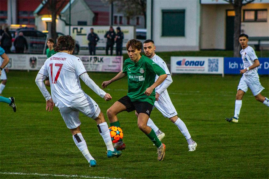 Kein Sieger im Hauptstadtduell: 3:3 im Eisenstädter-Derby