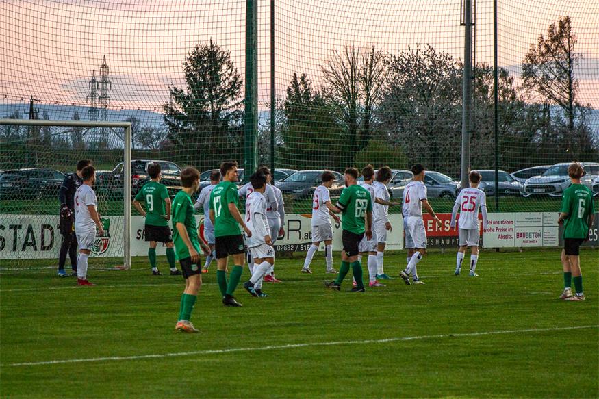Kein Sieger im Hauptstadtduell: 3:3 im Eisenstädter-Derby
