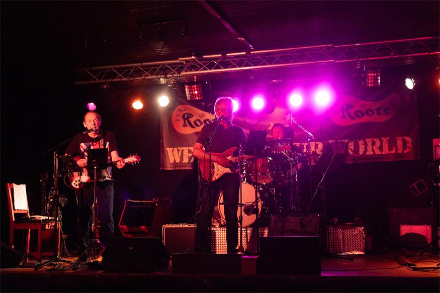 Apetlon: Wo sich Rolling Stones und Beatles die Hand geben