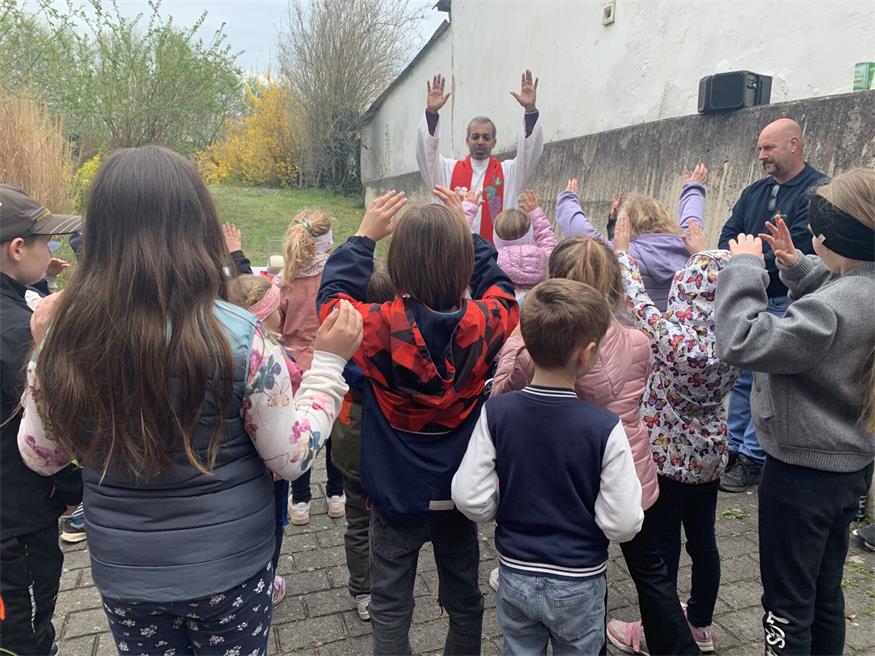 Wanderung mit Osterprogramm der Naturfreunde Lackenbach