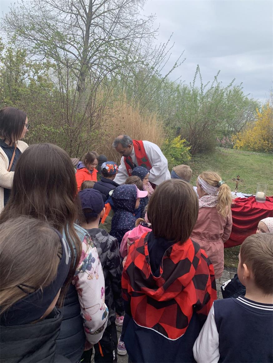 Wanderung mit Osterprogramm der Naturfreunde Lackenbach