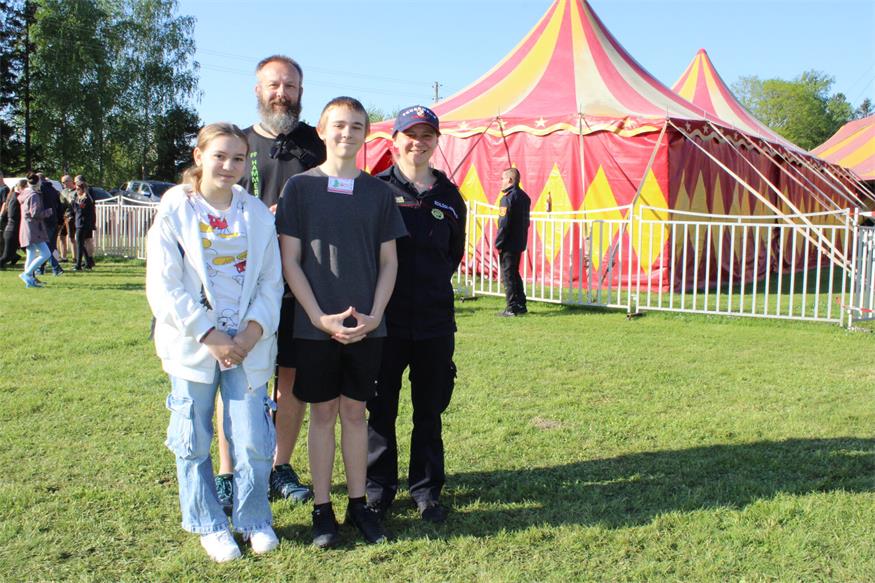 „Manege frei“ für tausende Wanderlustige in Nebersdorf