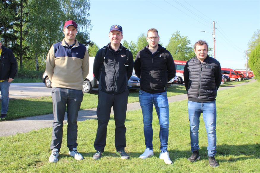 „Manege frei“ für tausende Wanderlustige in Nebersdorf