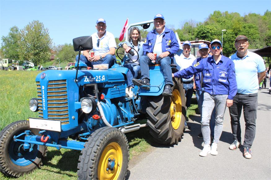 Schätze auf zwei und vier Rädern: 11. Oldtimertreffen in Unterrabnitz