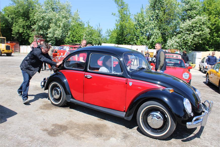 Schätze auf zwei und vier Rädern: 11. Oldtimertreffen in Unterrabnitz