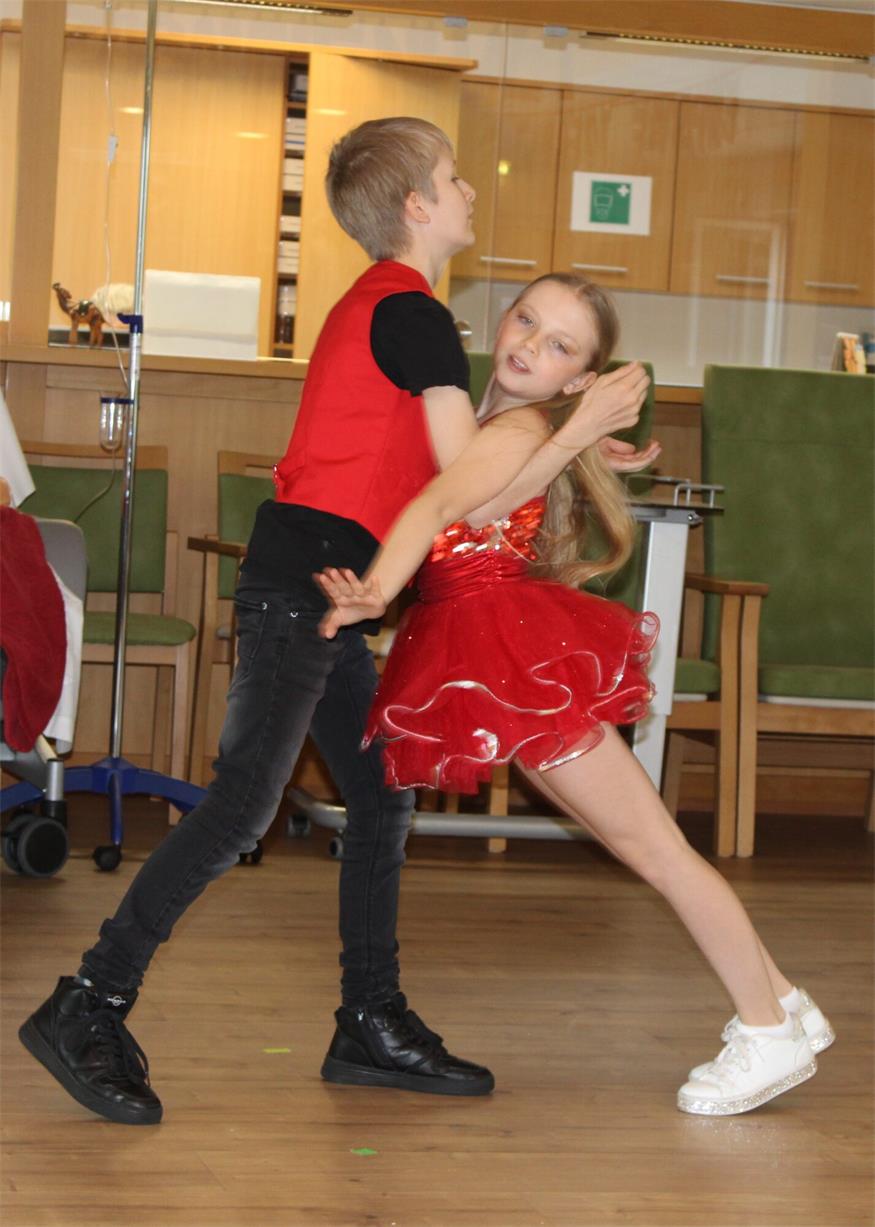 Colourful Dancers waren echter Schlager im  Pflegezentrum Weppersdorf
