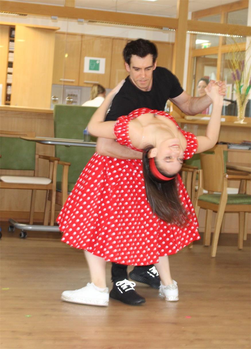 Colourful Dancers waren echter Schlager im  Pflegezentrum Weppersdorf