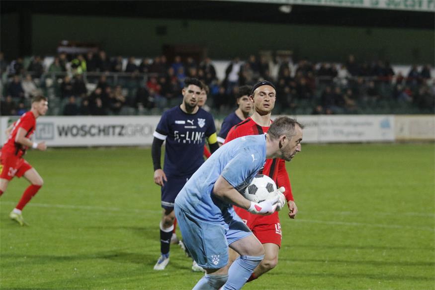 Parndorfer Galavorstellung im Heidebodenstadion