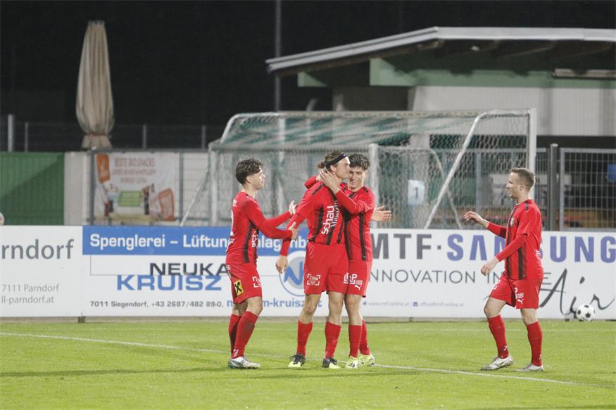 Parndorfer Galavorstellung im Heidebodenstadion