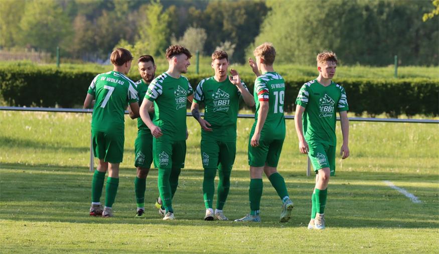 7:0! Wölfe feierten Derby-Kantersieg