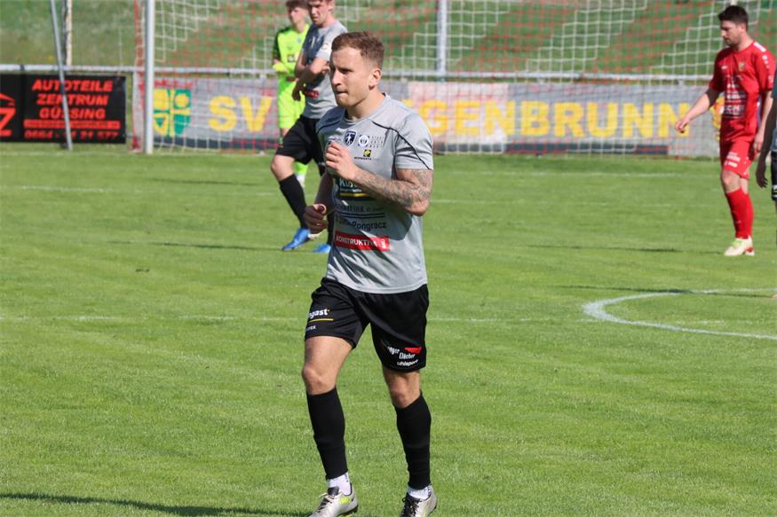 Knappe Kiste in der 1. Klasse - vorne wie hinten