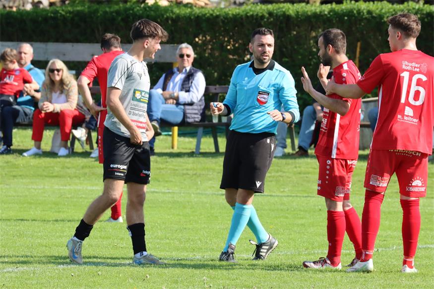 Knappe Kiste in der 1. Klasse - vorne wie hinten