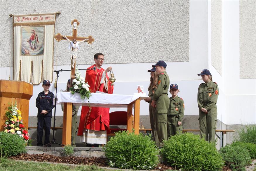 Prozession zu Ehren des Heiligen Florian in Bubendorf