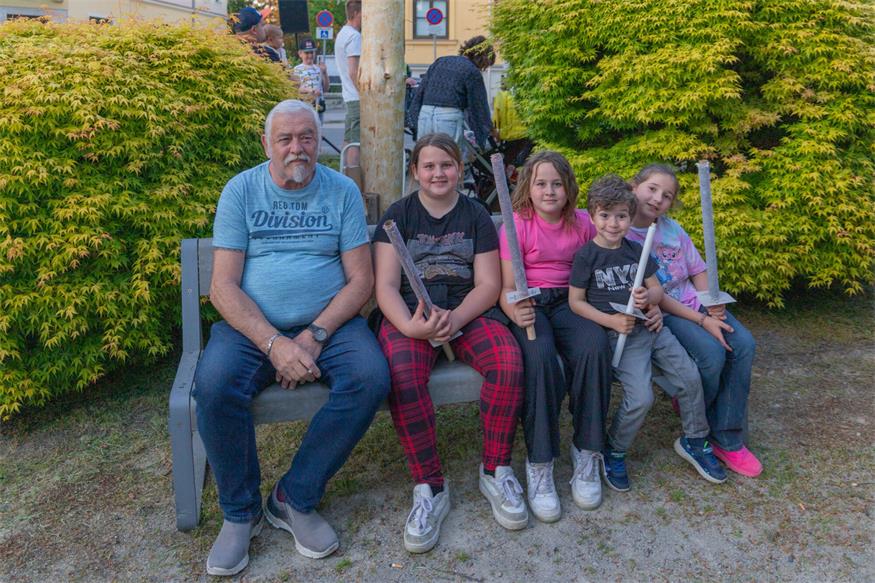 Fackelzug zum 1. Mai in Bruckneudorf und Bruck