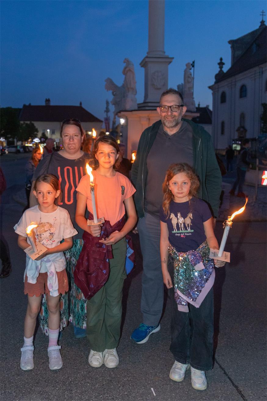 Fackelzug zum 1. Mai in Bruckneudorf und Bruck