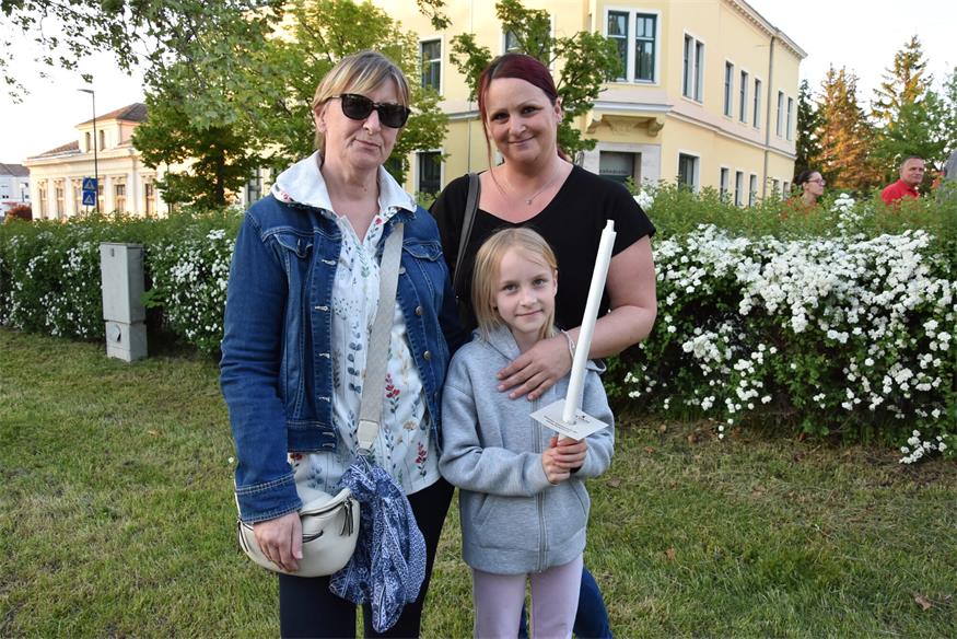 Fackelzug zum 1. Mai in Bruckneudorf und Bruck