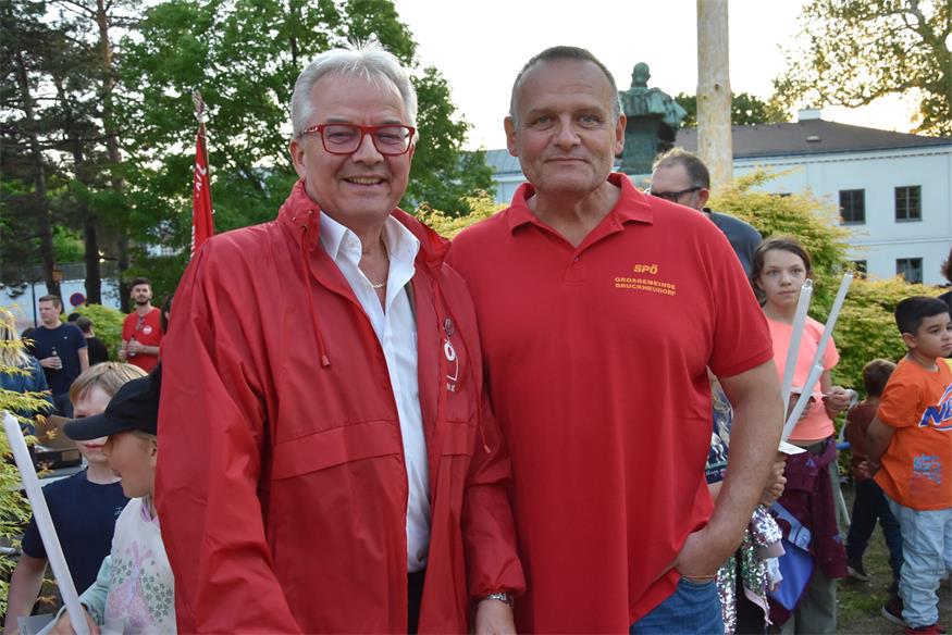 Fackelzug zum 1. Mai in Bruckneudorf und Bruck