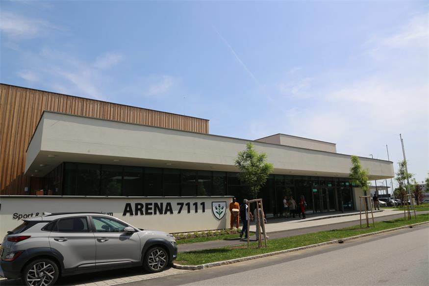 Für Vereine und Events: Parndorf feiert Eröffnung der „Arena 7111“