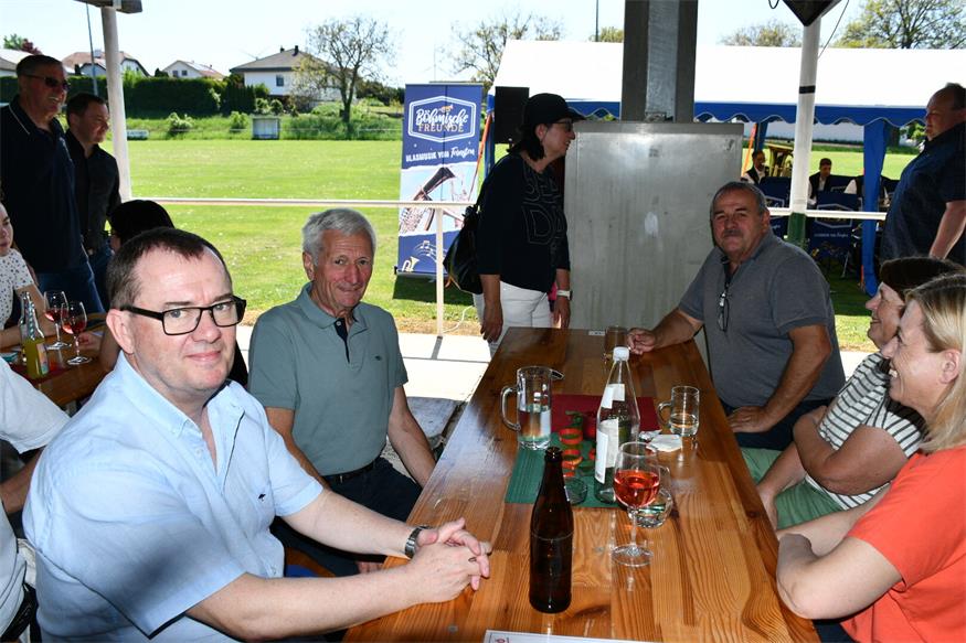 Gelungene 1. Mai-Feier bei strahlendem Wetter