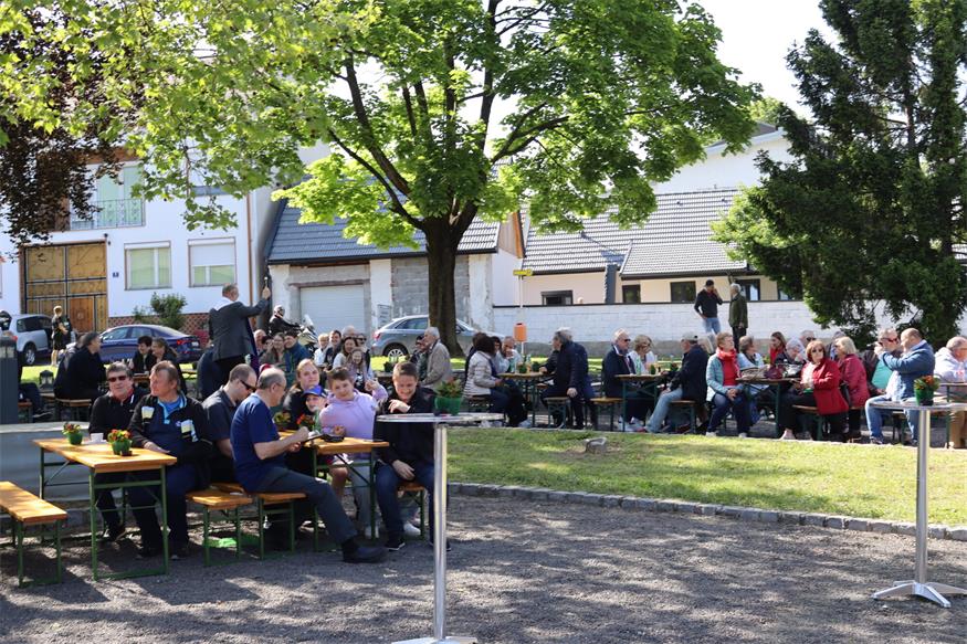 Treffpunkt für das Dorf in Weingraben eröffnet