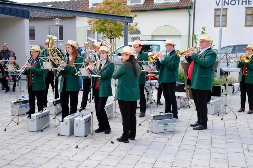 Gols: Modernisierter WeinWeg neu eröffnet