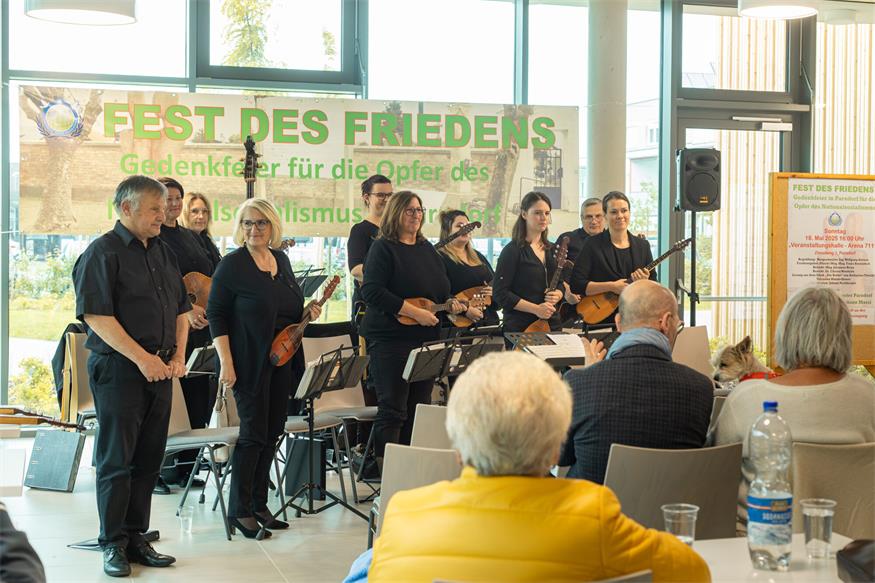Parndorf gedenkt: Friedensfest erinnert an Opfer des NS-Regimes