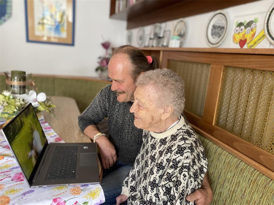 Sepperl Schneckeggerl-Song als Geschenk für 101 Jahre alte Mutti
