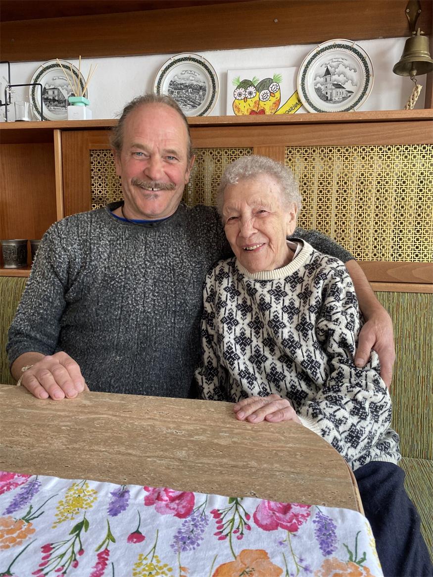 Sepperl Schneckeggerl-Song als Geschenk für 101 Jahre alte Mutti