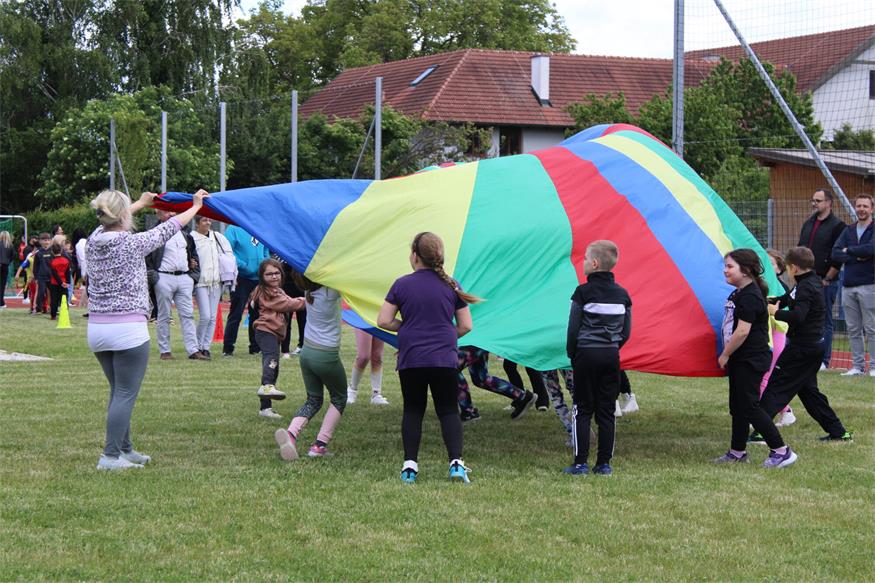 Sportliches Fest in der Oberpullendorfer Volksschule