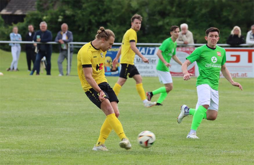 SVM, SVE, Ollersdorf und Burgauberg feierten Derbysiege