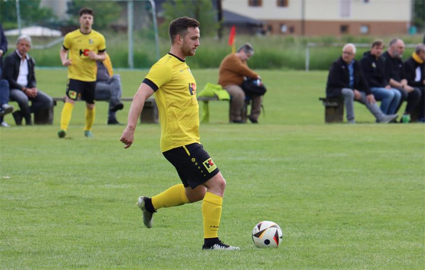 SVM, SVE, Ollersdorf und Burgauberg feierten Derbysiege